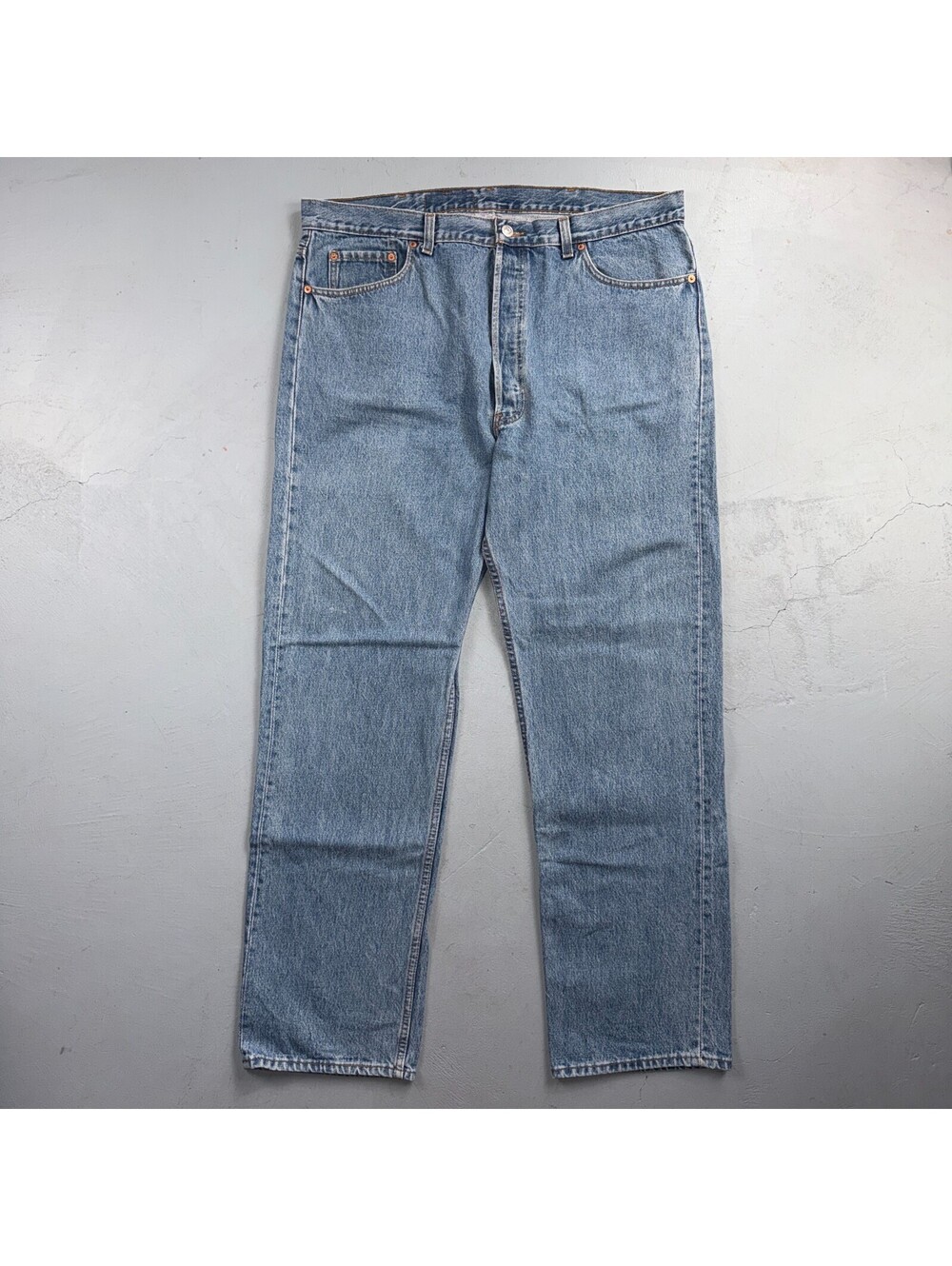 Levis 501 Vintage 80s USA XX Straight Leg Jeans Blue Light Wash 40x32 Act 39x31